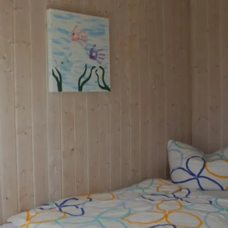 Casa vacanze 6 Personen Kinderfreundliches Mit Sauna, Whirlpool Und Kaminofen In *