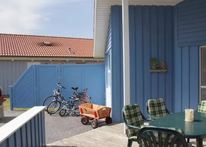Hébergement de vacances 6 Personen Kinderfreundliches Mit Sauna, Whirlpool Und Kaminofen In *