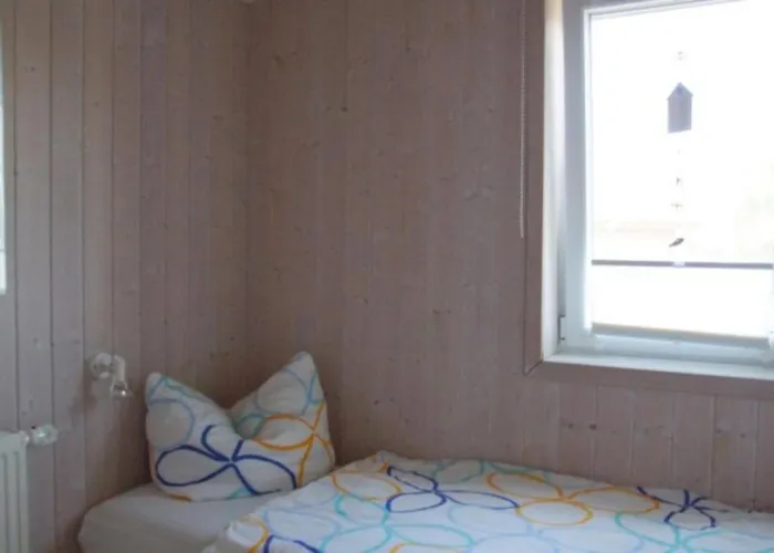 6 Personen Kinderfreundliches Mit Sauna, Whirlpool Und Kaminofen In * Otterndorf